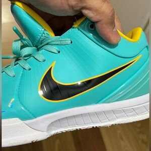 COPY - Mens Boots Kobe 4 San Antonio Size Men US 12 | Sneakers | Casuals| Sports